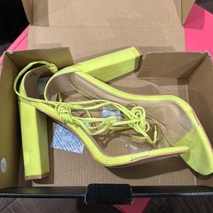 Neon Yellow -lose it all heel